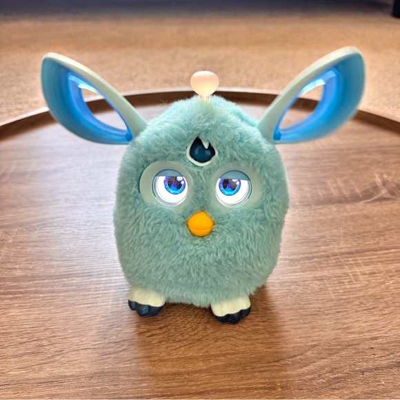 Furby Connect Talking Interactive Toy Bluetooth 2016 WORKS Blue - Picture 5 of 8